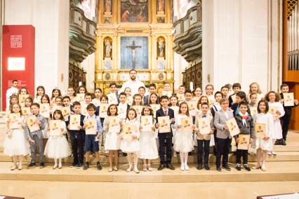 Primeira Comunhão: o dia de receber Jesus!